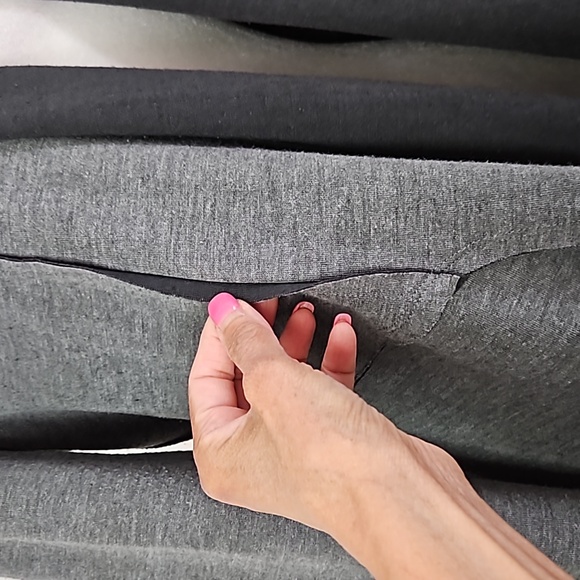 Neiman Marcus Hooded Cardigan - Picture 2 of 8